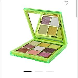 NWT NEON HUDABEAUTY EYE SHADOW!!